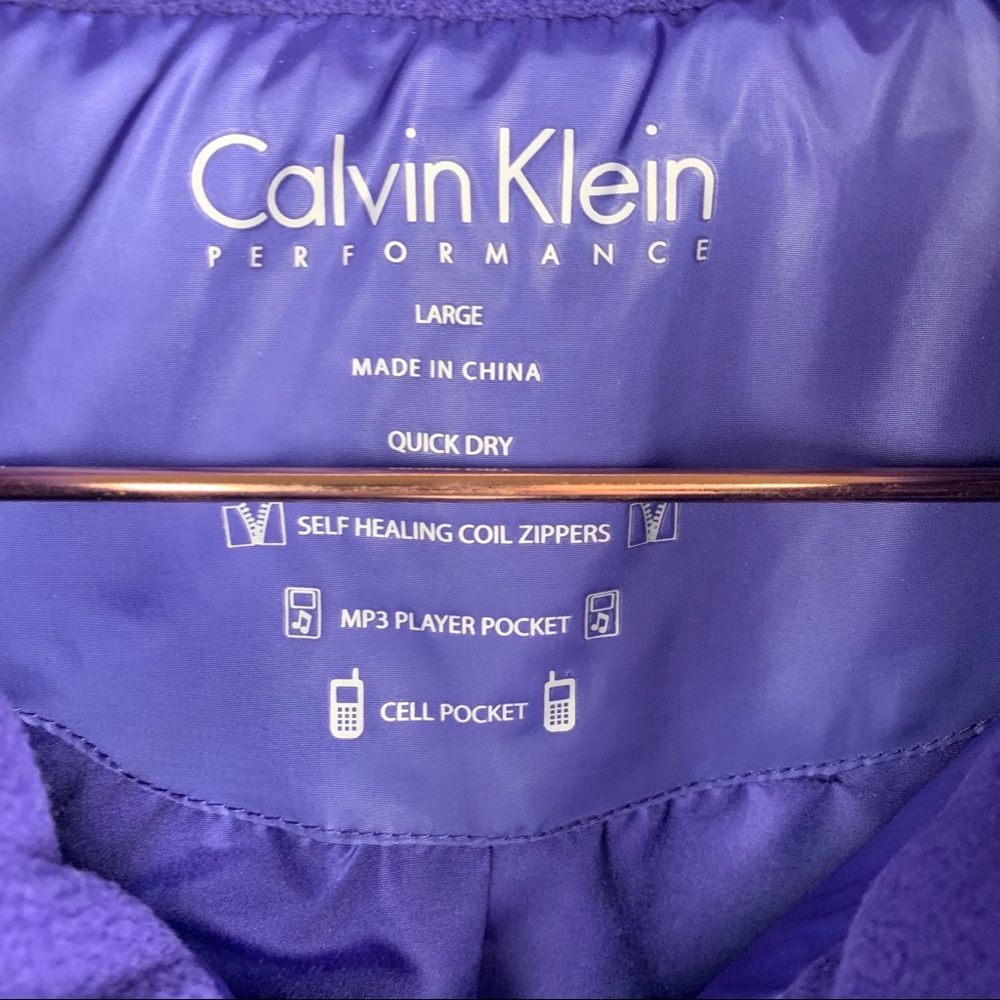 Calvin Klein Performance Puffer Vest - Picture 7 of 10